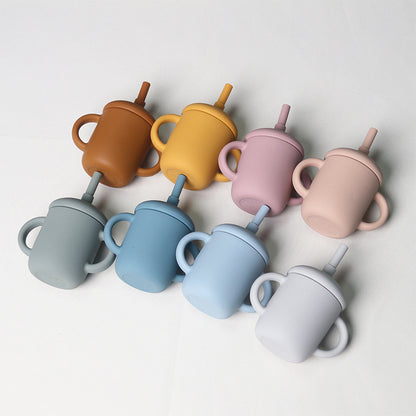 Pastel feeding cup with straw